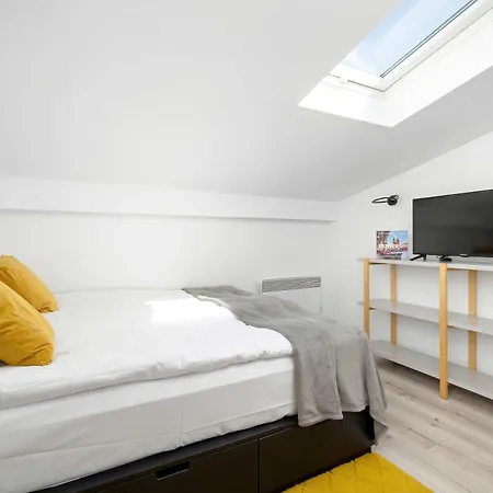 Cosy Studio With Air Conditioning Krakow Mazowiecka 11 By Heyrent Apartment *