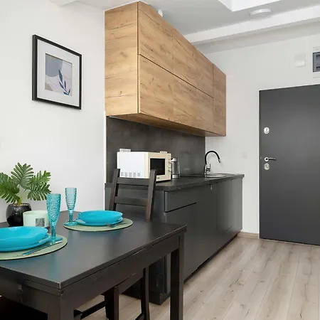 Cosy Studio With Air Conditioning Krakow Mazowiecka 11 By Heyrent Apartment *