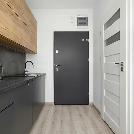 Cosy Studio With Air Conditioning Krakow Mazowiecka 11 By Heyrent Apartment *